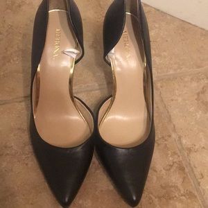 Black thin stiletto heels